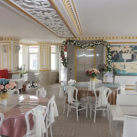 Hotel Altinkum