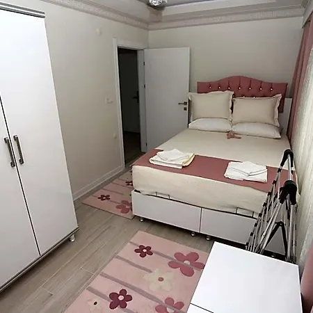 Altinkum 3*