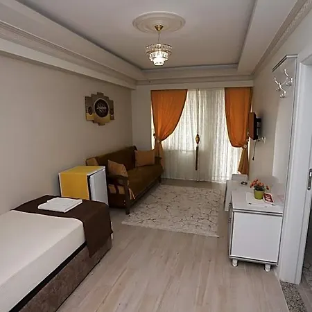 Отель Altinkum Карасу