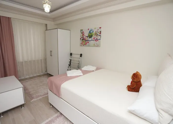 מלון Altinkum 3*